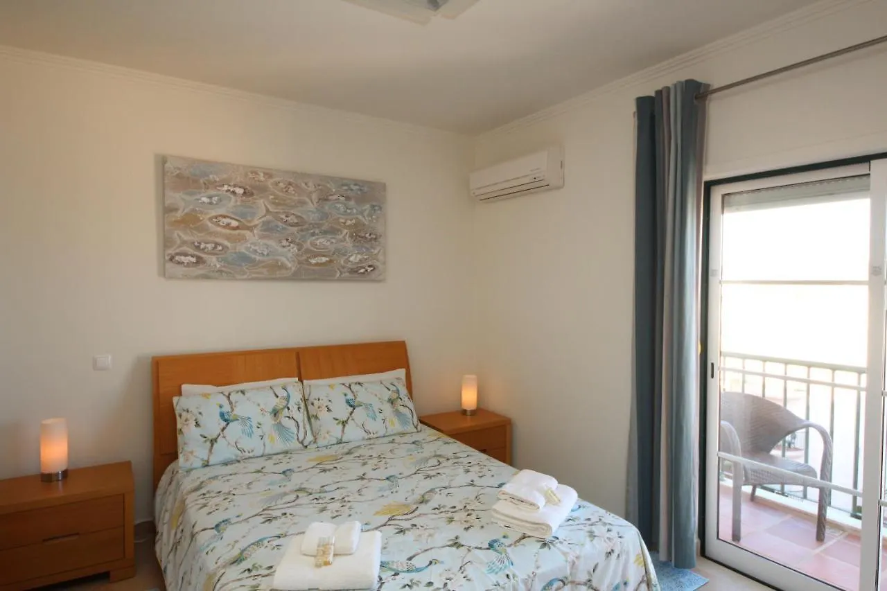 Apartment Brisa Mar Para 4 Com Piscina E Wifi Praia Da Luz Portugal
